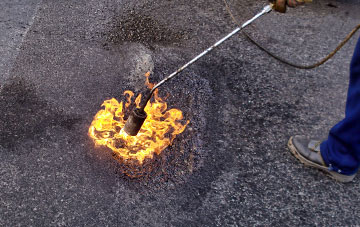 Edwinstowe flat roofing repairs